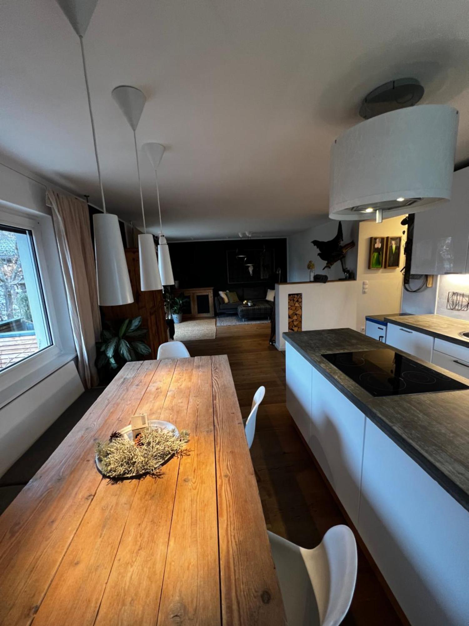 Chalet Flat Tom Wagrain